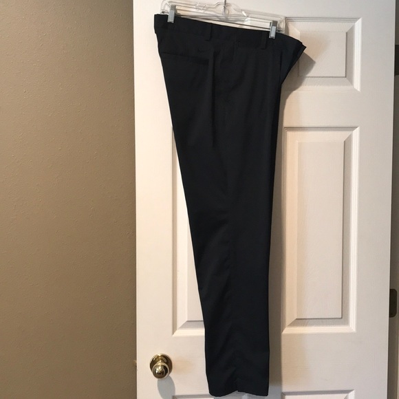 Men’s Nike Golf Dri-Fit Slacks - Picture 2 of 7